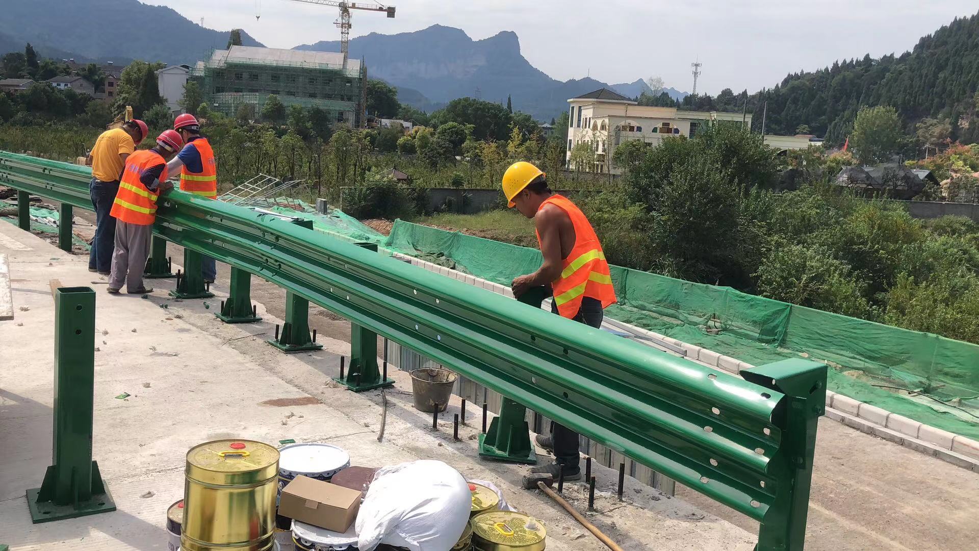 八宿县双波波形护栏热镀锌波形护栏 - 推荐